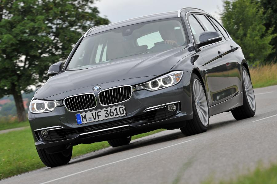  BMW 328i Touring Luxury 2012 года  (фото 165 из 200)